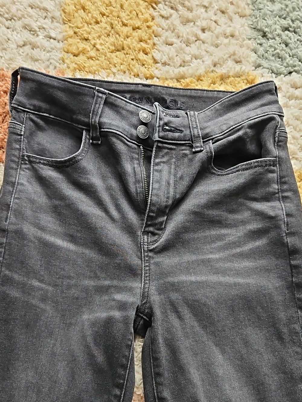 Super High Rise Faded Black American Eagle Jeggings. Excellent Condition.